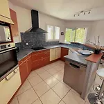 Familiale 8 Personnes, Piscine Chauffee A 10 Kms De La Βίλα *