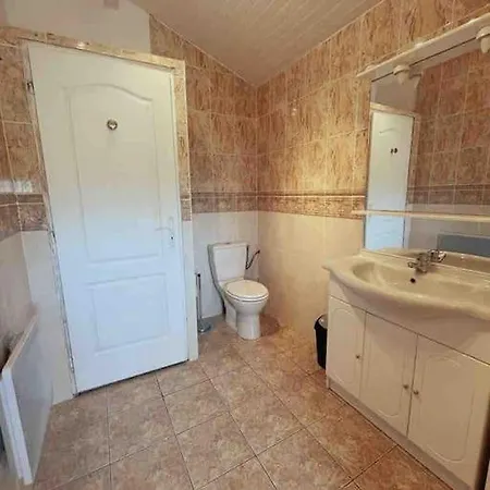 Villa Familiale 8 Personnes, Piscine Chauffee A 10 Kms De La Saubion